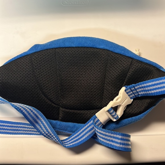 Cloth Adidas belt bag - Picture 2 of 3